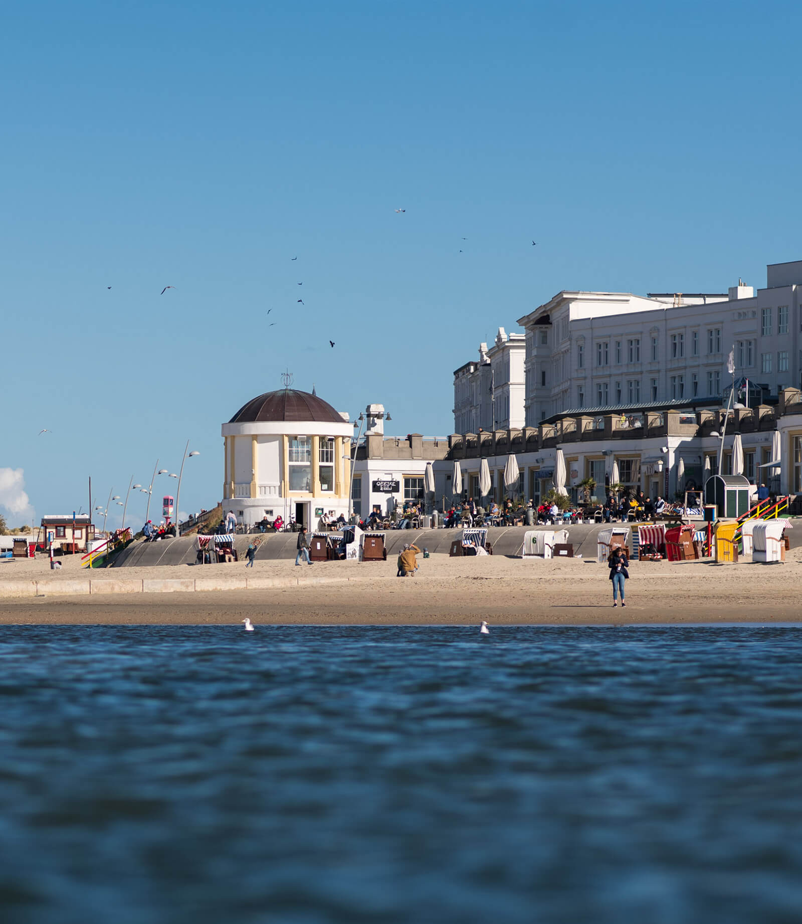 Borkum_Strand_Nordseehotel